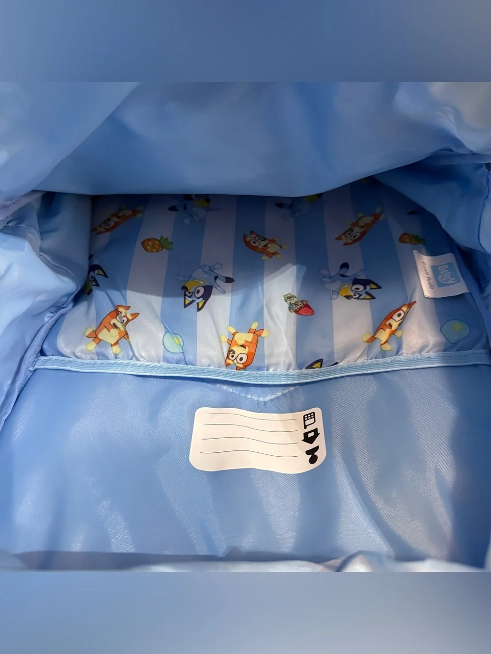 Bluey 17” Backpack Lunchbox 4 Piece Set